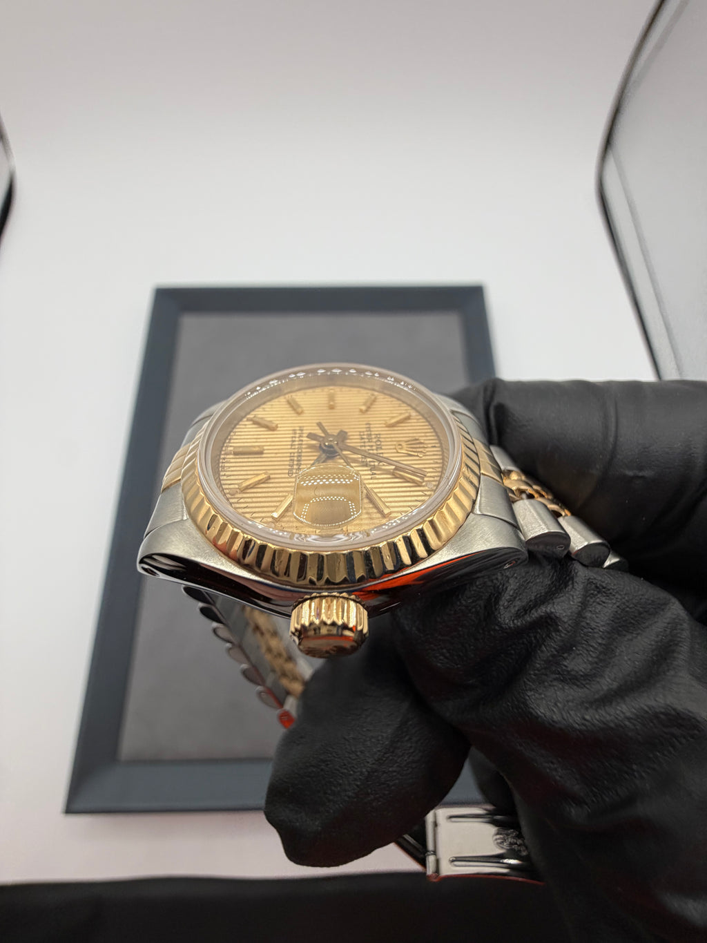 1990 Rolex Lady-Datejust 26MM Champagne Linen Dial Two-Tone Jubilee Bracelet 69173