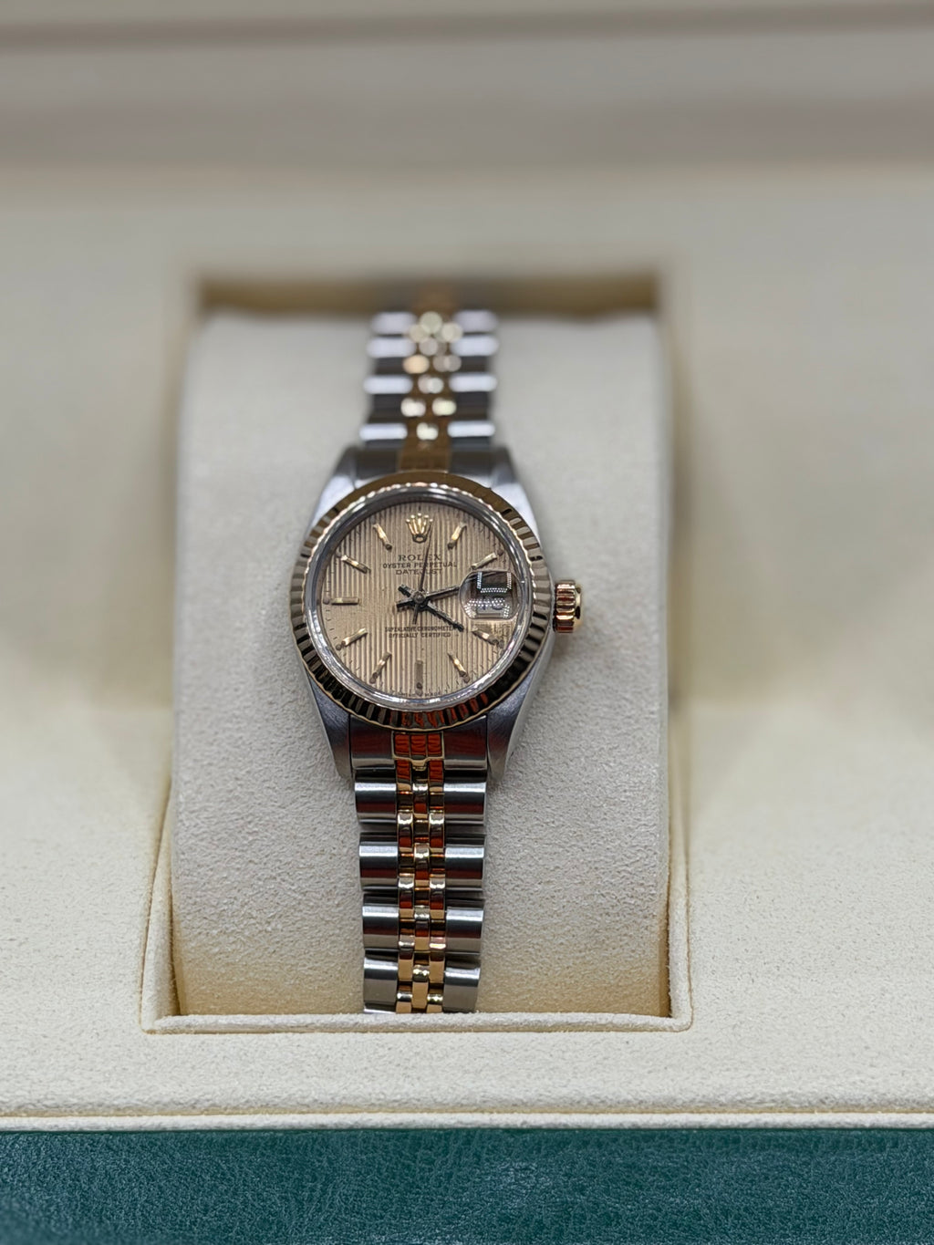 1990 Rolex Lady-Datejust 26MM Champagne Linen Dial Two-Tone Jubilee Bracelet 69173