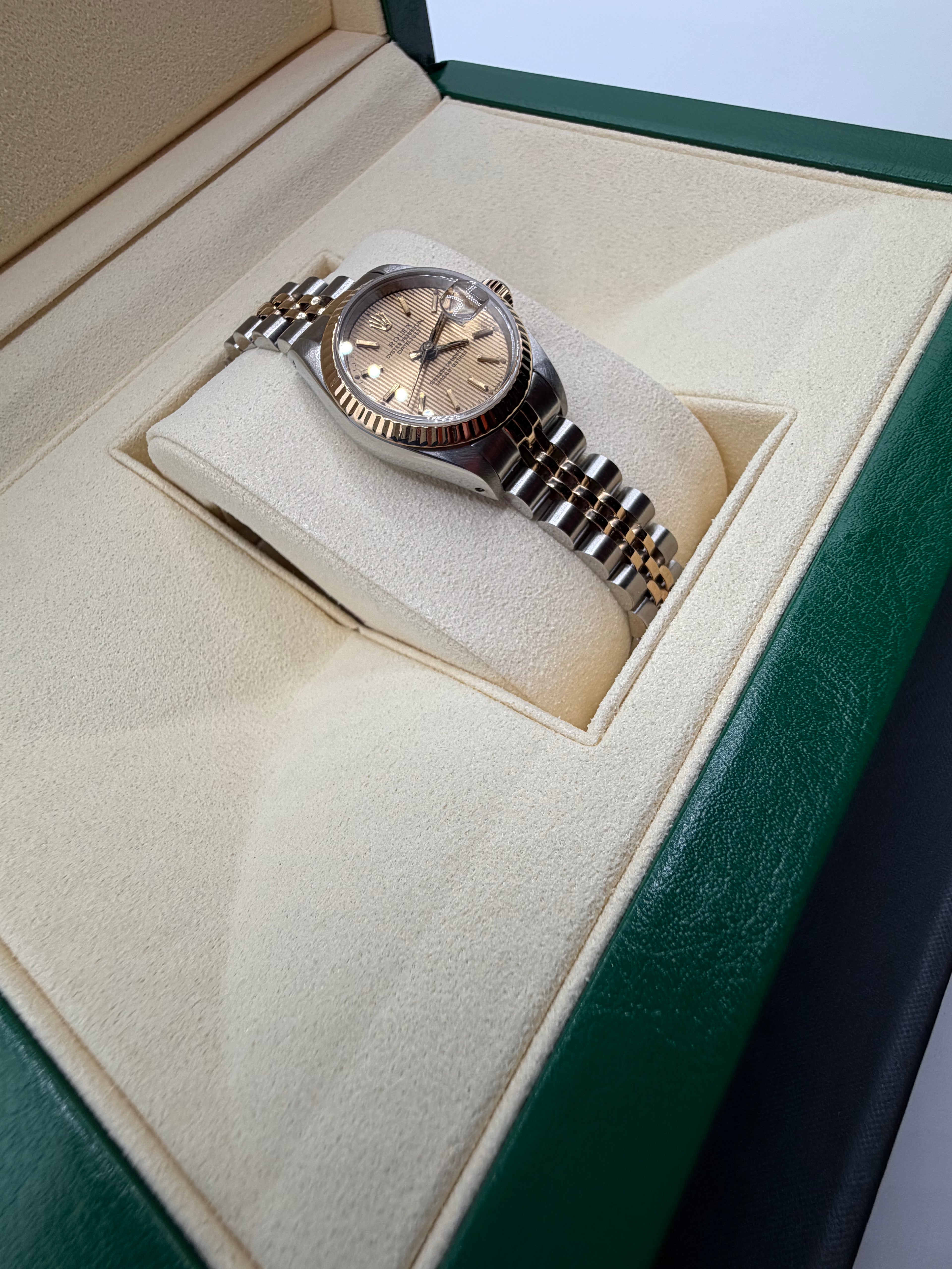 1990 Rolex Lady-Datejust 26MM Champagne Linen Dial Two-Tone Jubilee Bracelet 69173