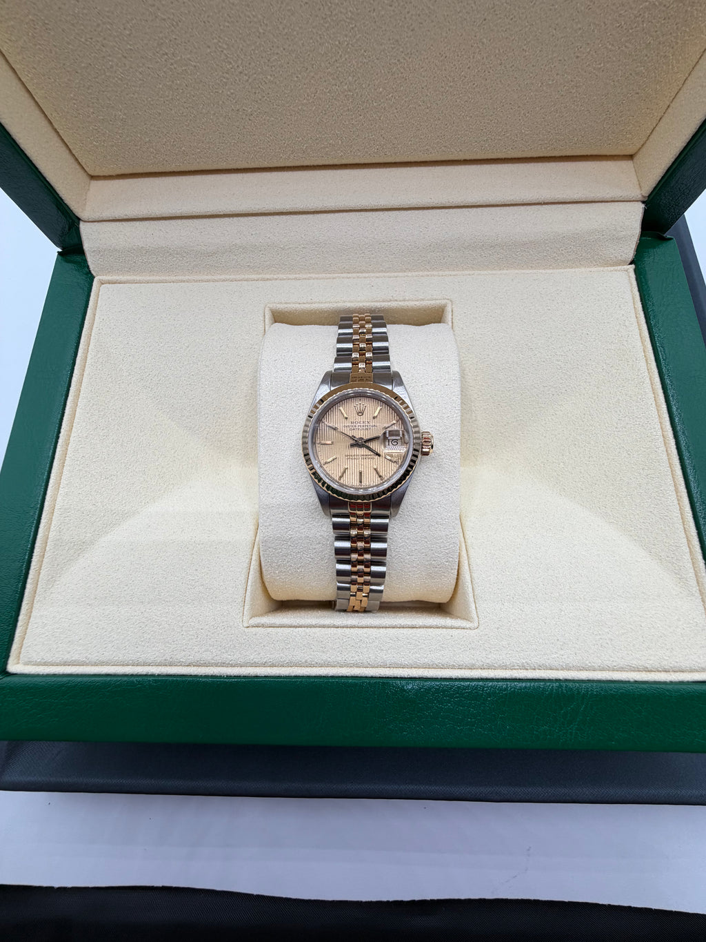 1990 Rolex Lady-Datejust 26MM Champagne Linen Dial Two-Tone Jubilee Bracelet 69173