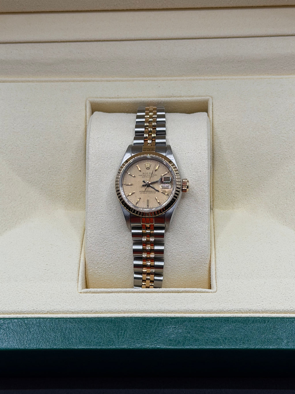 1990 Rolex Lady-Datejust 26MM Champagne Linen Dial Two-Tone Jubilee Bracelet 69173