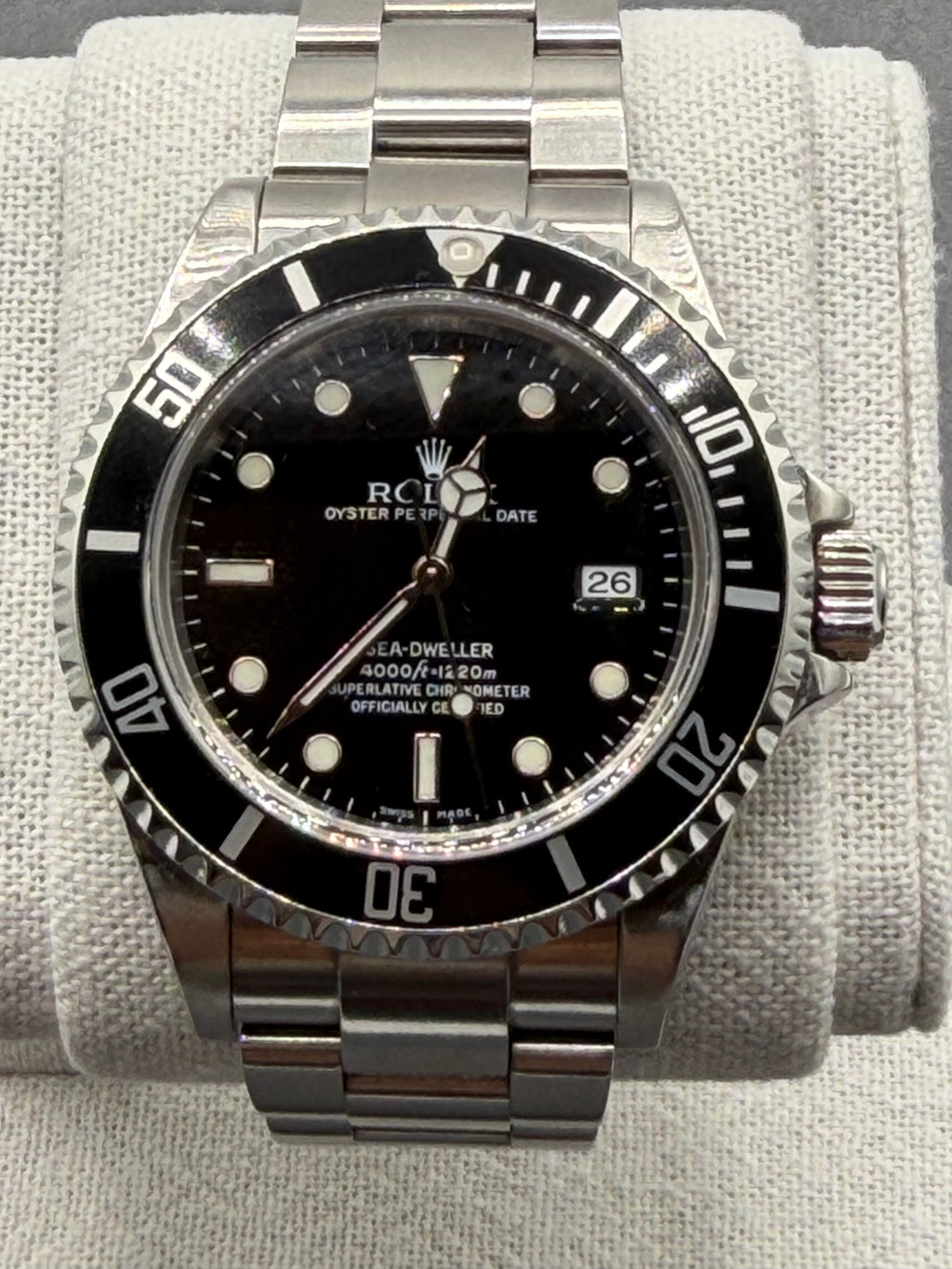 Rolex Sea-Dweller 40mm Ref. 16600 – Black Dial, Stainless Steel Oyster Bracelet