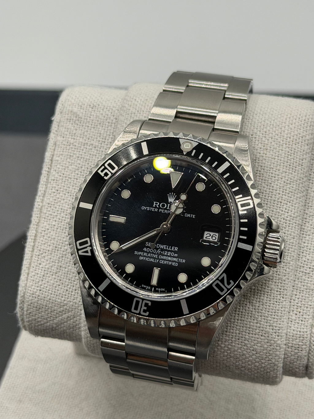 Rolex Sea-Dweller 40mm Ref. 16600 – Black Dial, Stainless Steel Oyster Bracelet