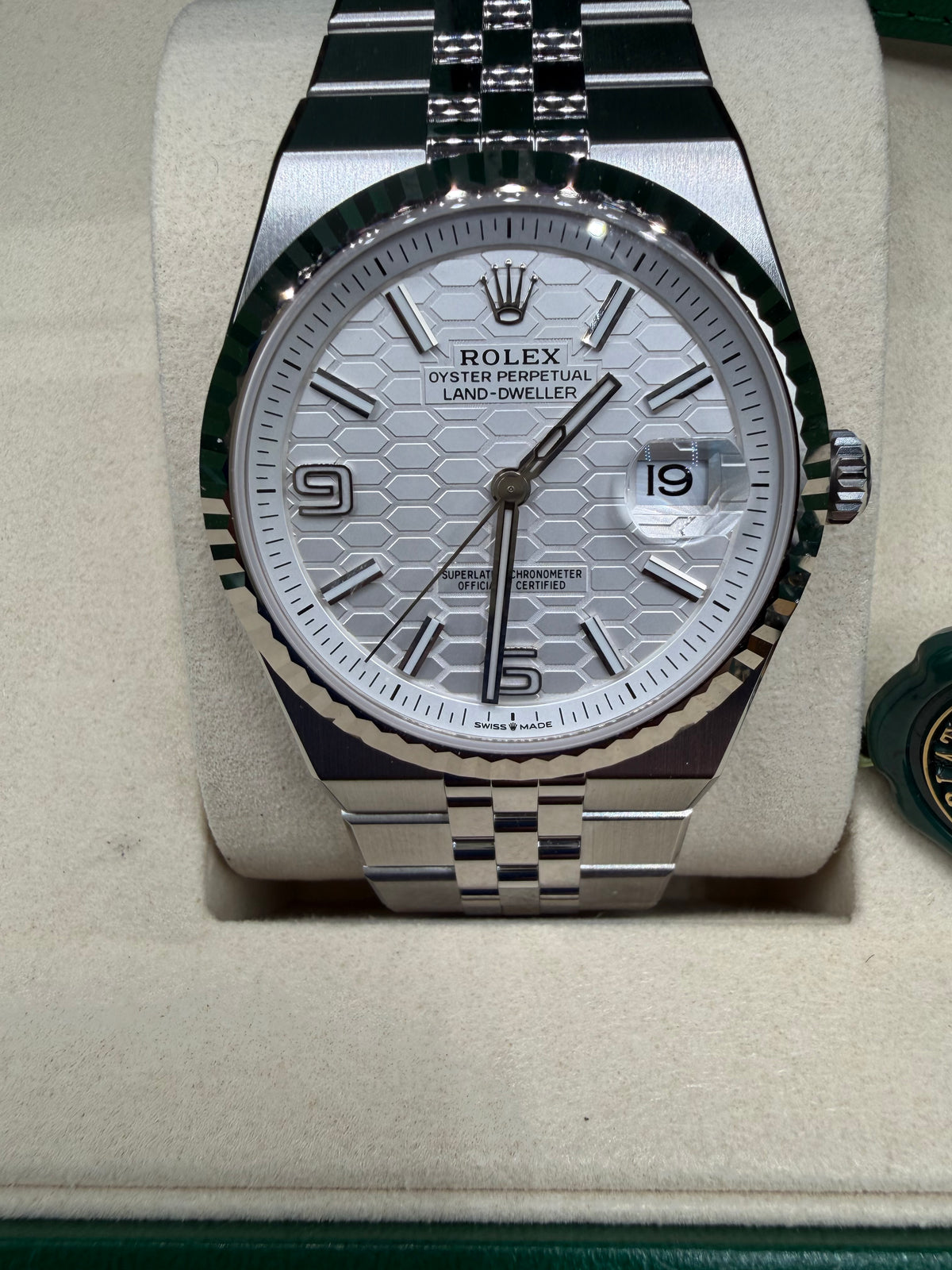 2026 Rolex Land-Dweller 40 – Ref. 127334 – Box & Papers - Unworn