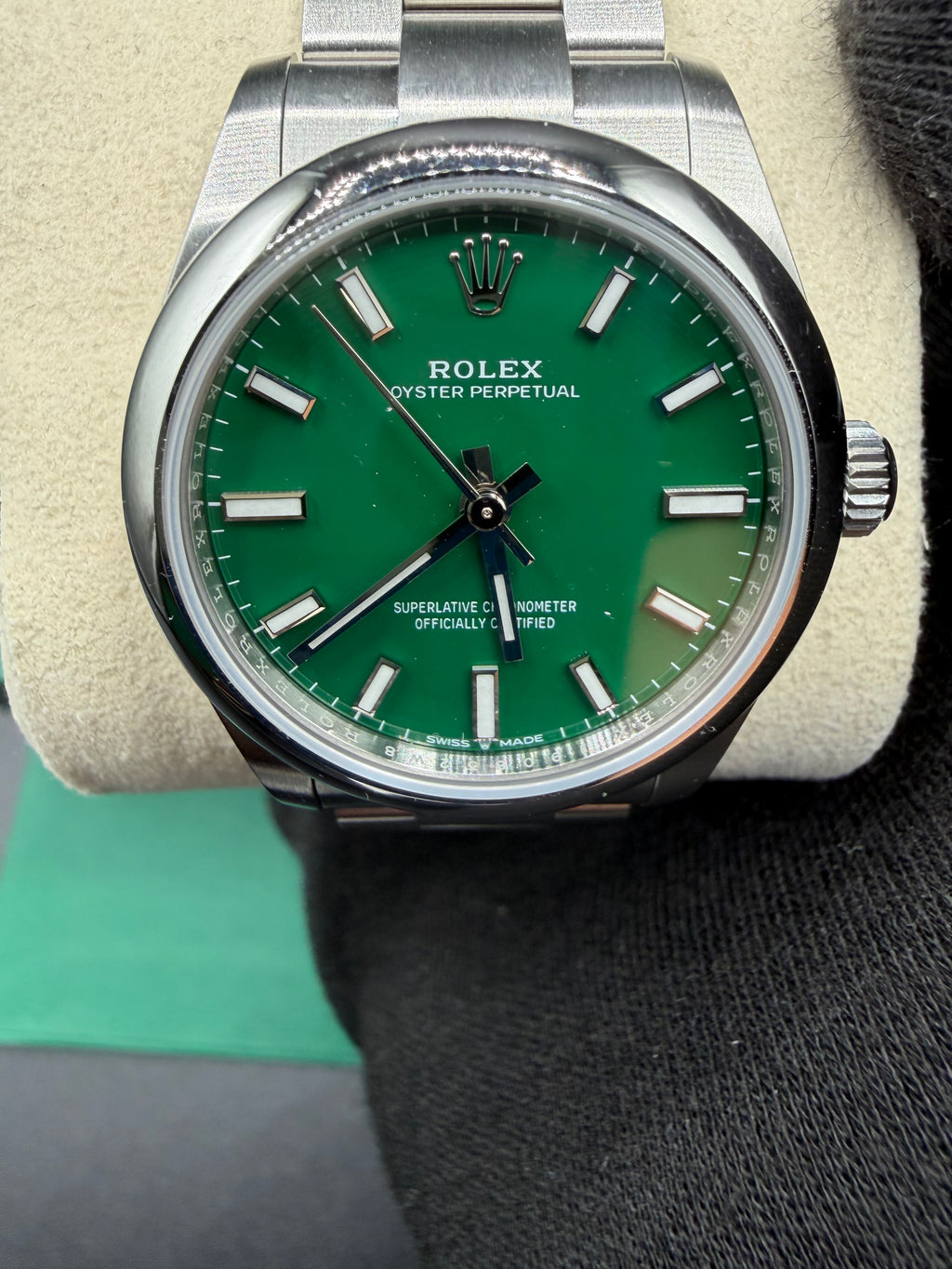 2025 Rolex Oyster Perpetual 31 Green Dial – Ref. 277200 – Box & Papers