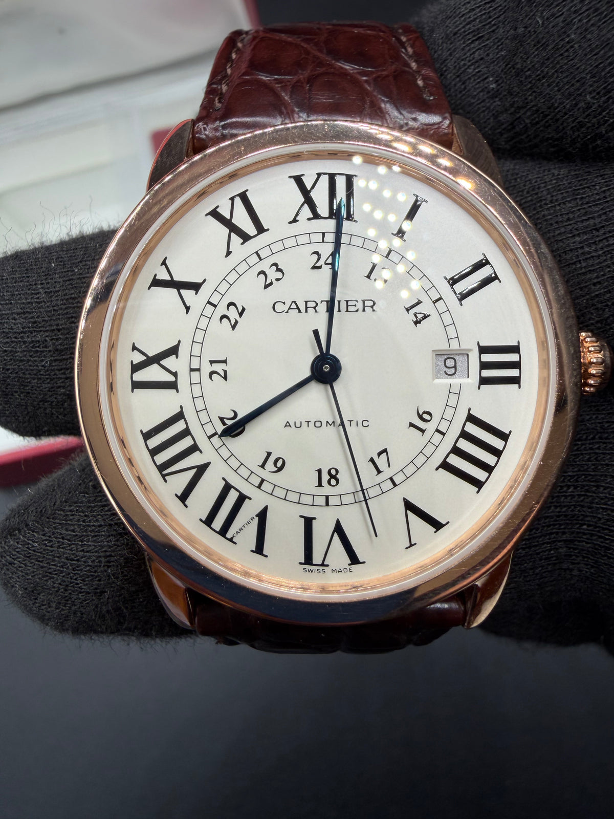 2018 Cartier Ronde Solo XL 42mm 18K Rose Gold Silver Dial W6701009 – Box & Papers