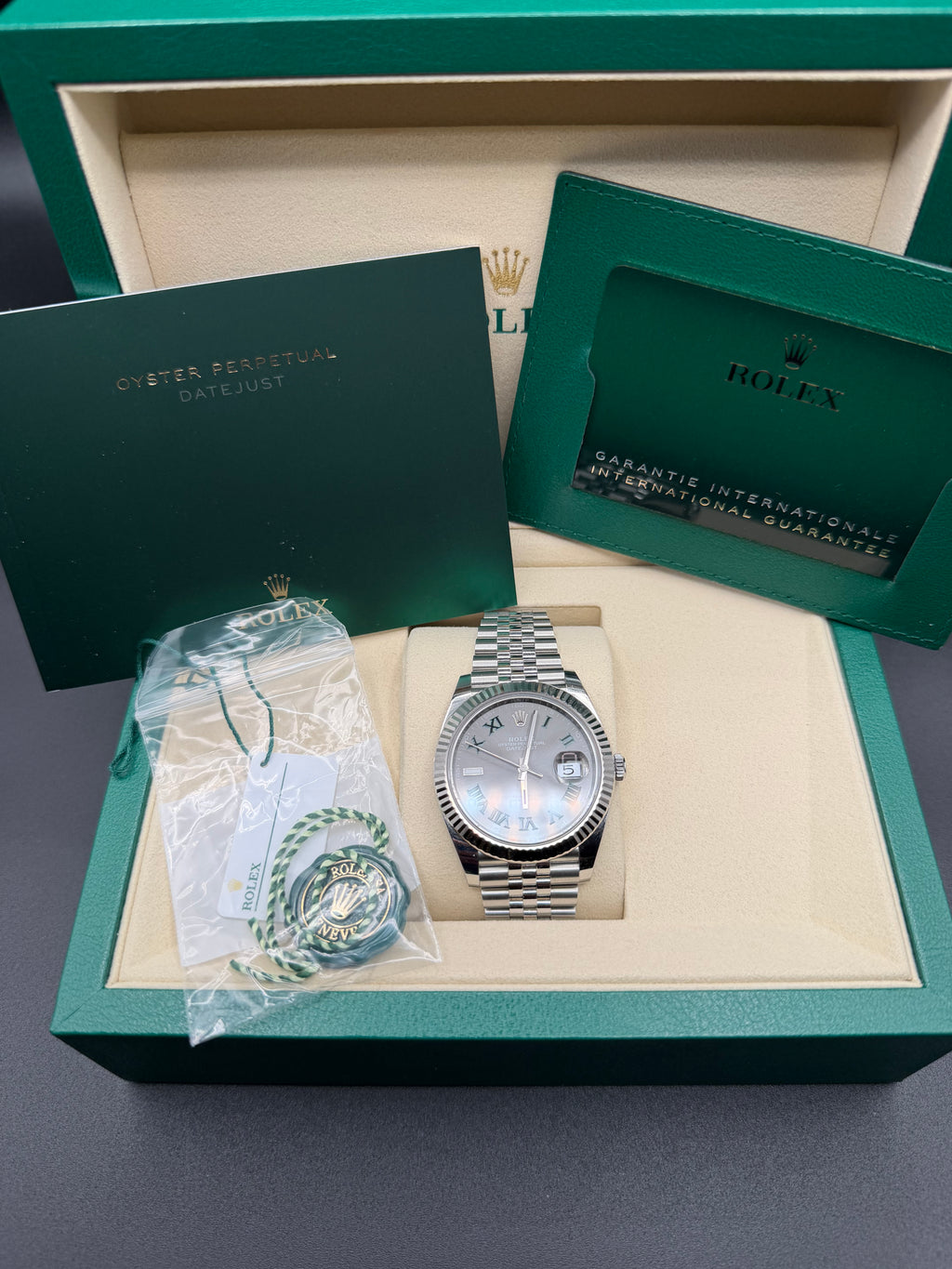 2025 Rolex Datejust 41 “Wimbledon” 126334 Fluted Bezel Jubilee – Like New – B&P