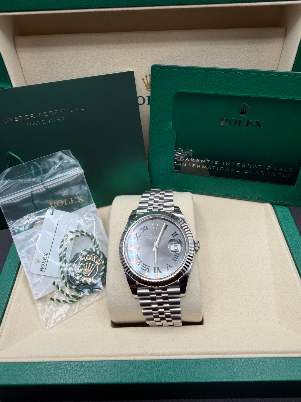 2025 Rolex Datejust 41 “Wimbledon” 126334 Fluted Bezel Jubilee – Like New – B&P