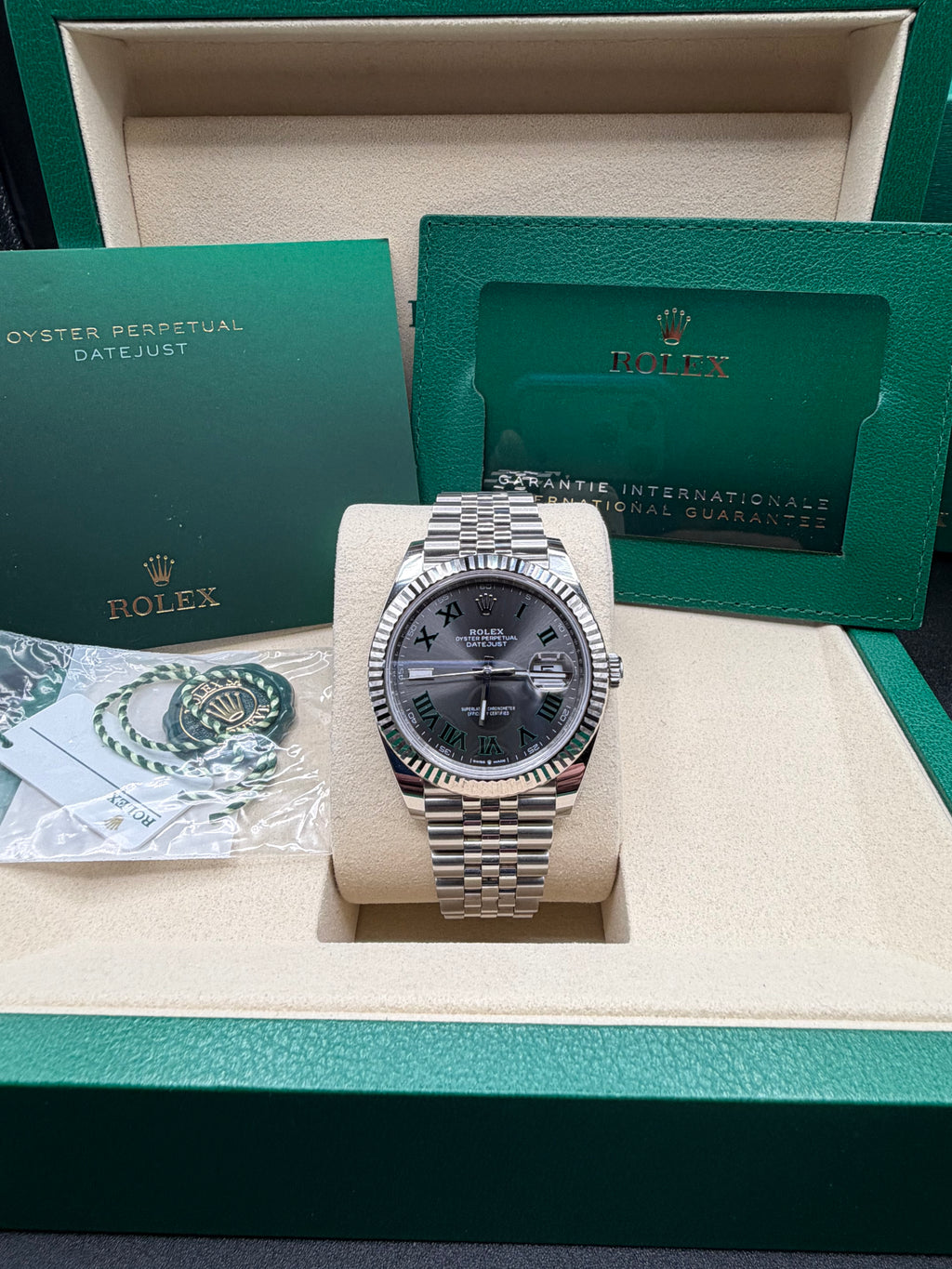 2025 Rolex Datejust 41 “Wimbledon” 126334 Fluted Bezel Jubilee – Like New – B&P