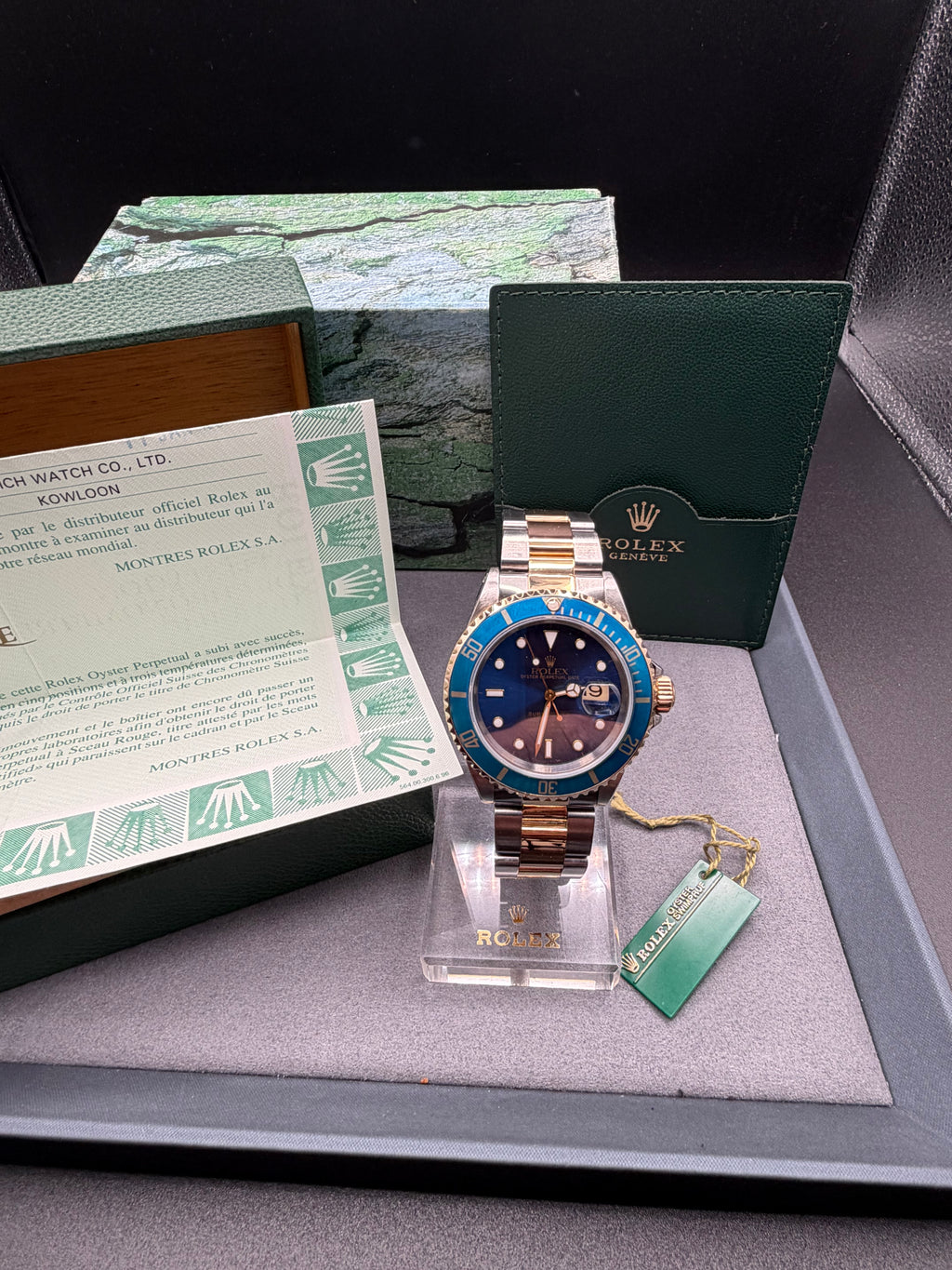 1996 Rolex Submariner Date “Bluesy” 40mm 16613 – Box & Papers – Authenticated