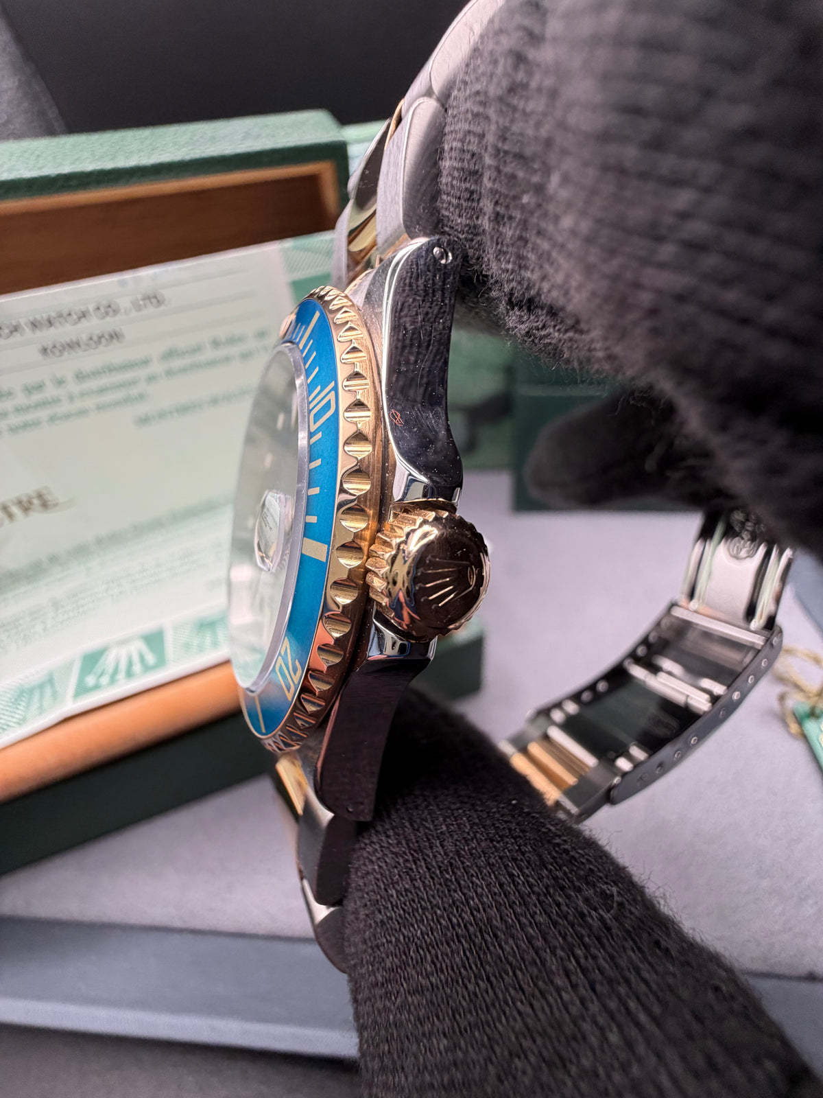 1996 Rolex Submariner Date “Bluesy” 40mm 16613 – Box & Papers – Authenticated
