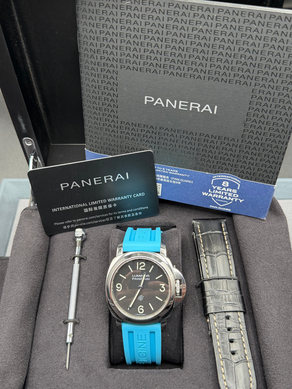 2022 Panerai Luminor Base Logo 44MM Black Dial PAM01086 B&P