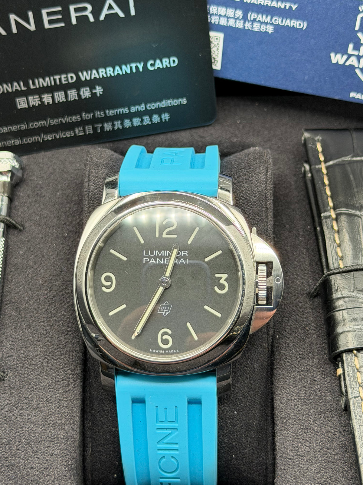 2022 Panerai Luminor Base Logo 44MM Black Dial PAM01086 B&P