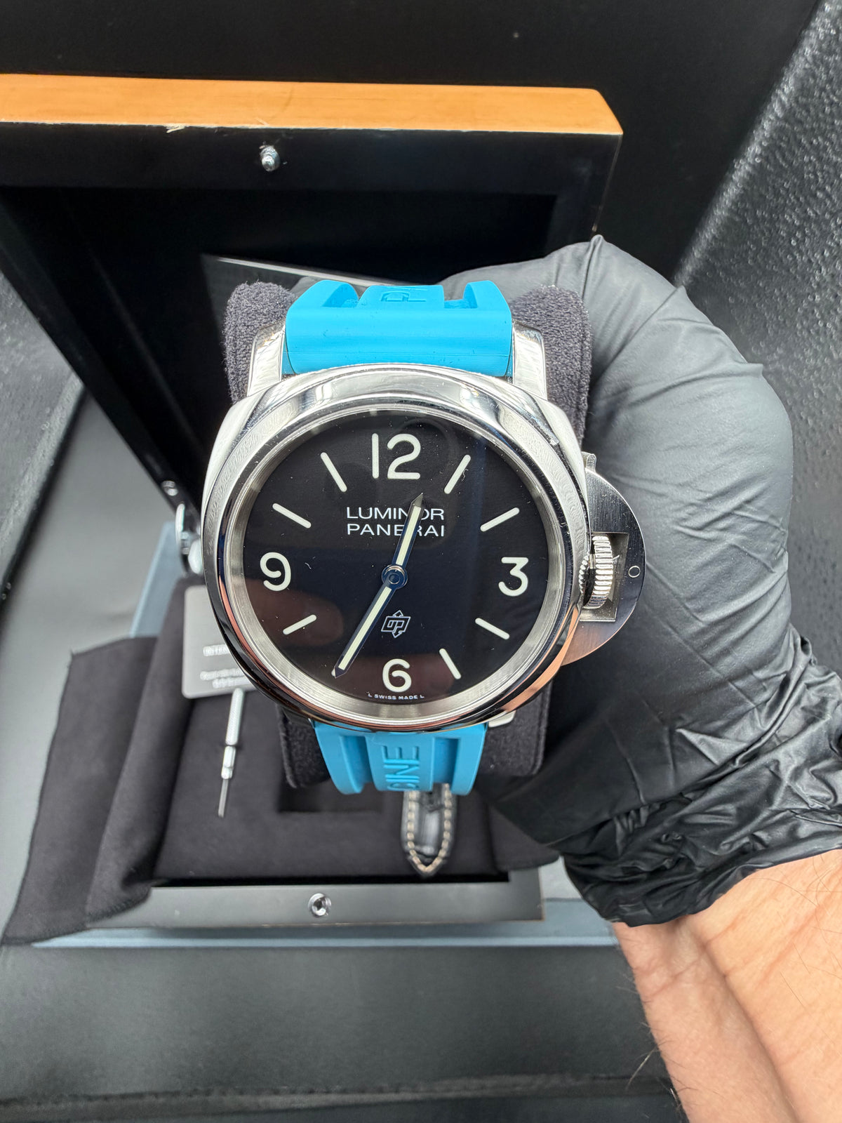 2022 Panerai Luminor Base Logo 44MM Black Dial PAM01086 B&P
