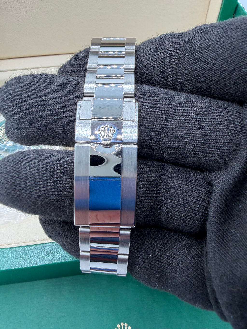 2025 Rolex GMT-Master II Sprite 40mm – 126720VTNR – Box & Papers
