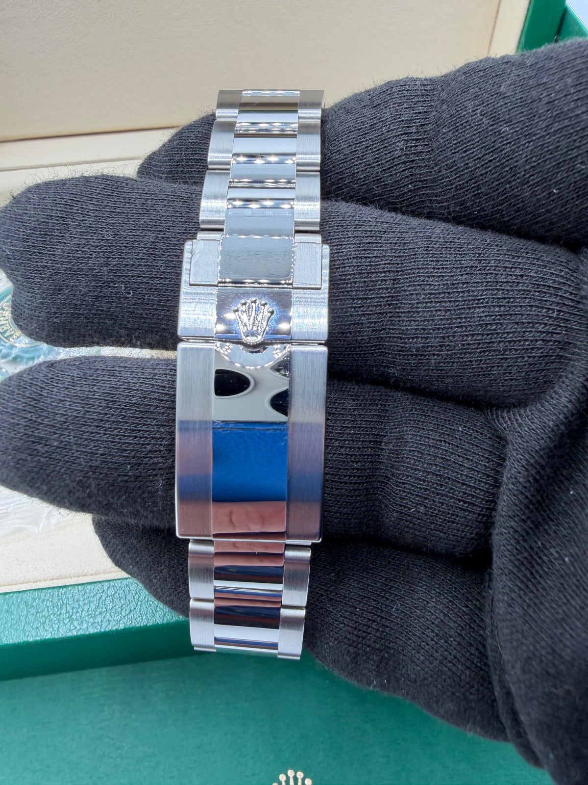 2025 Rolex GMT-Master II Sprite 40mm – 126720VTNR – Box & Papers