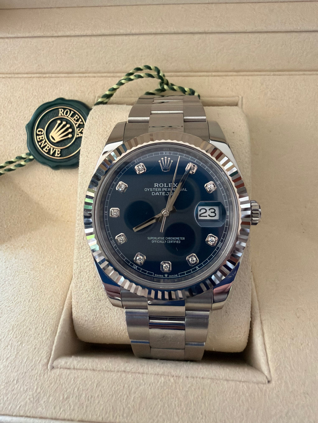 Rolex Datejust 41 Blue Diamond Dial Fluted Bezel Oyster – Ref. 126334-0015 – Box & Hangtag