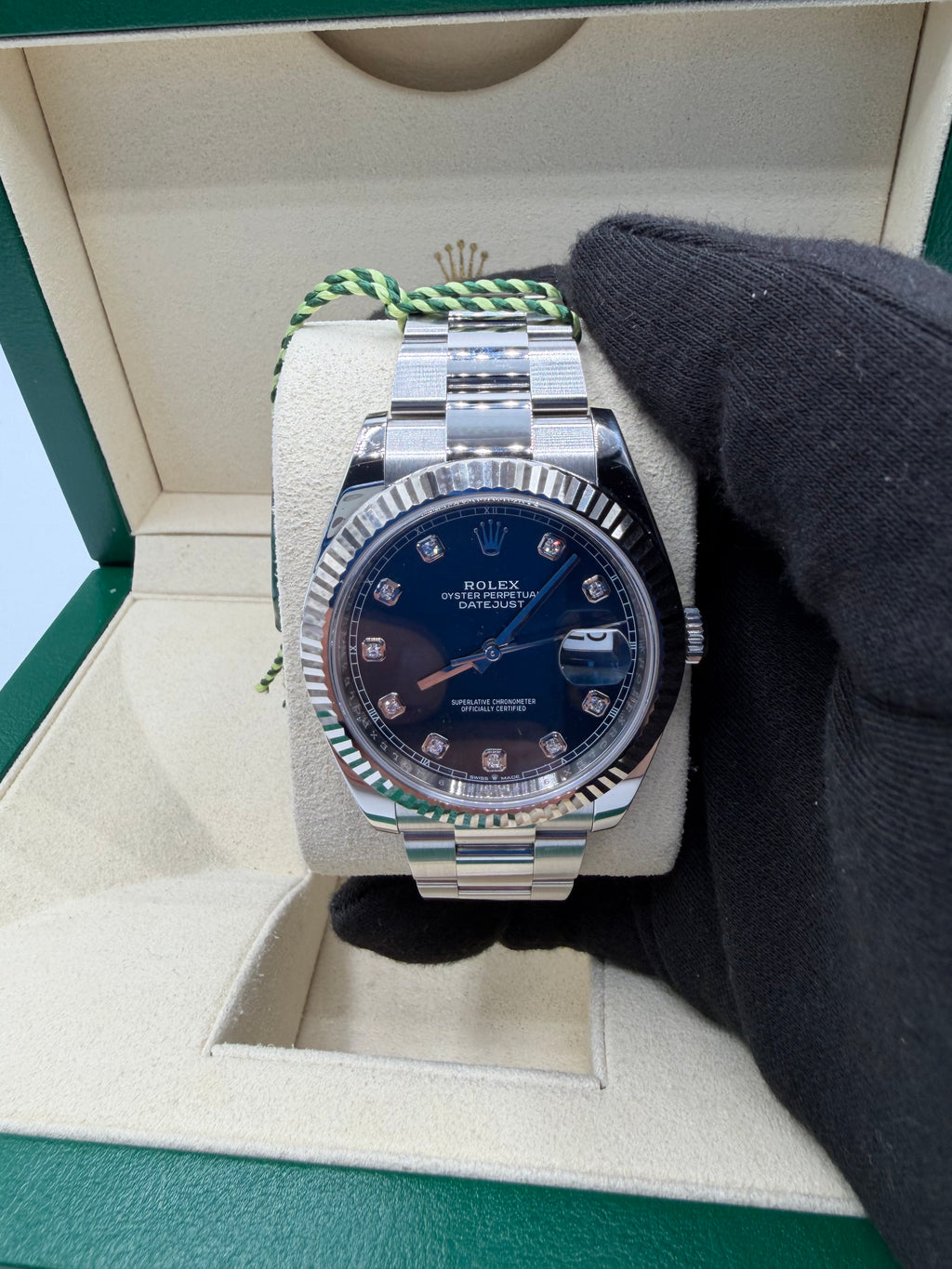 Rolex Datejust 41 Blue Diamond Dial Fluted Bezel Oyster – Ref. 126334-0015 – Box & Hangtag