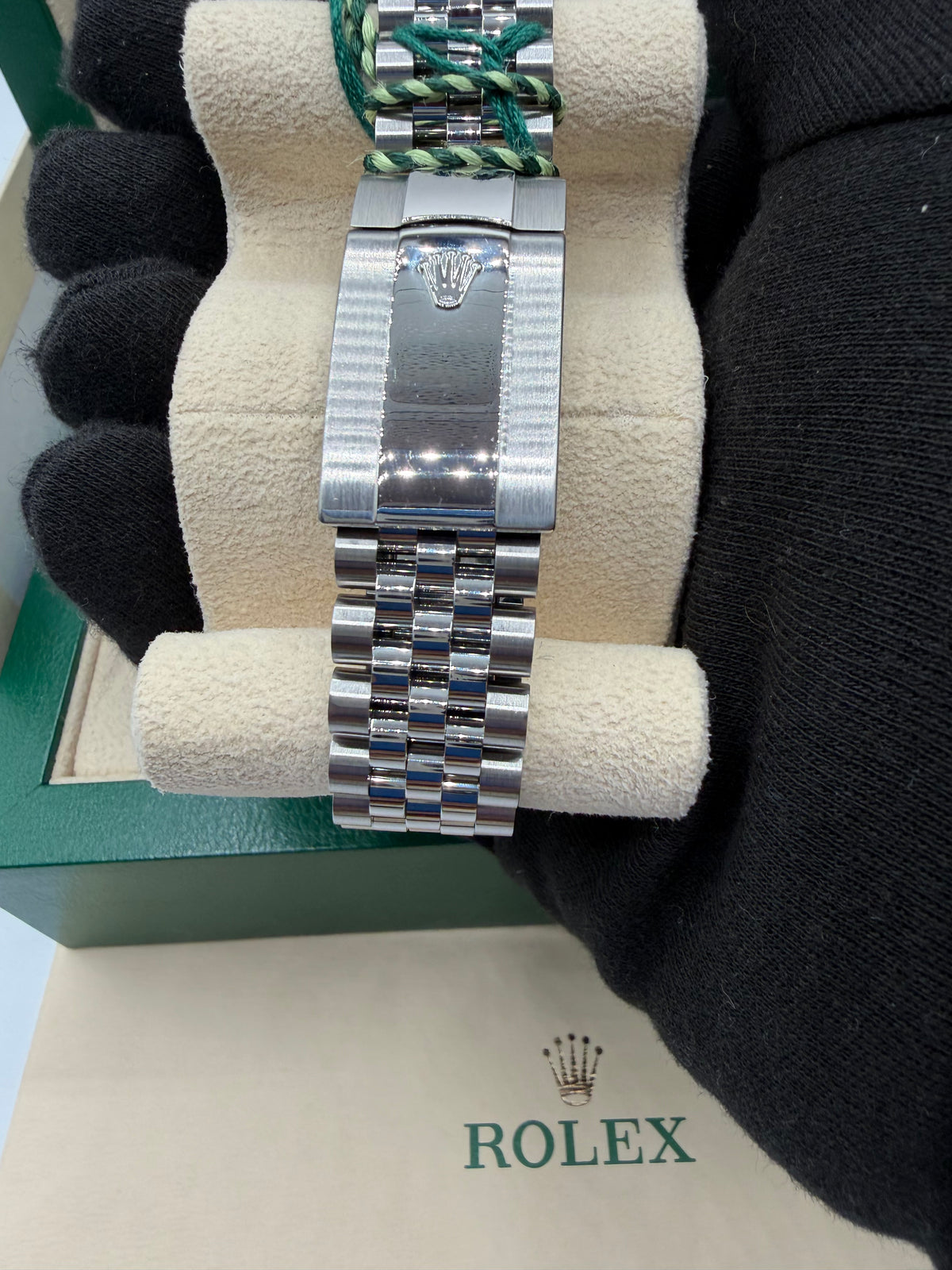 2020 Rolex Datejust 41 Black Dial Fluted Bezel Jubilee – 126334 – Box & Papers
