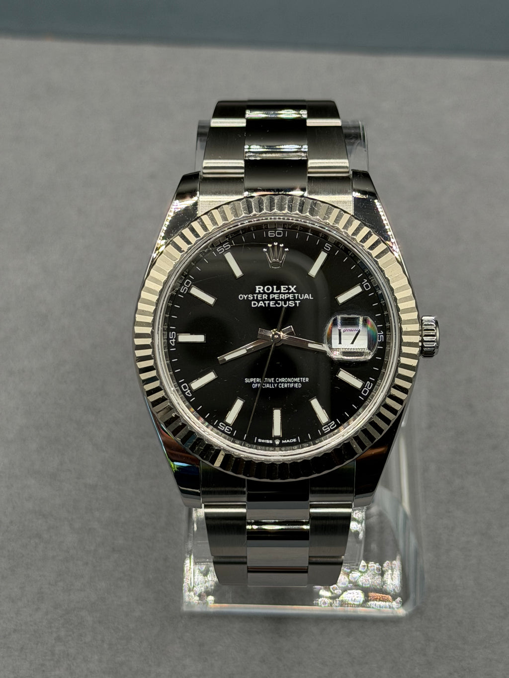 Rolex Datejust 41 Black Dial Fluted Bezel Oyster Bracelet – 126334