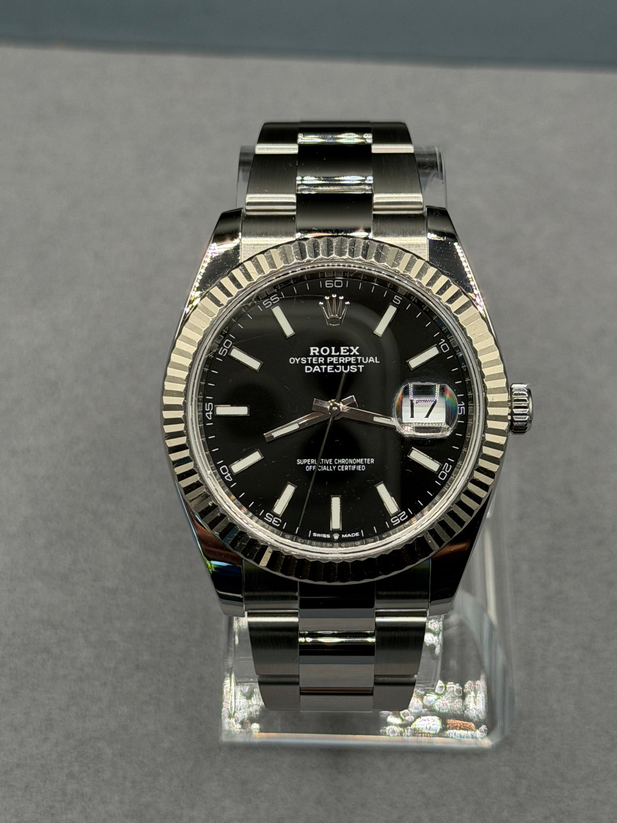 Rolex Datejust 41 Black Dial Fluted Bezel Oyster Bracelet – 126334