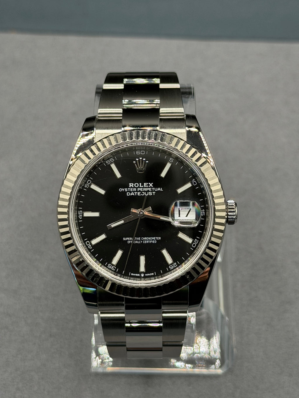 Rolex Datejust 41 Black Dial Fluted Bezel Oyster Bracelet – 126334