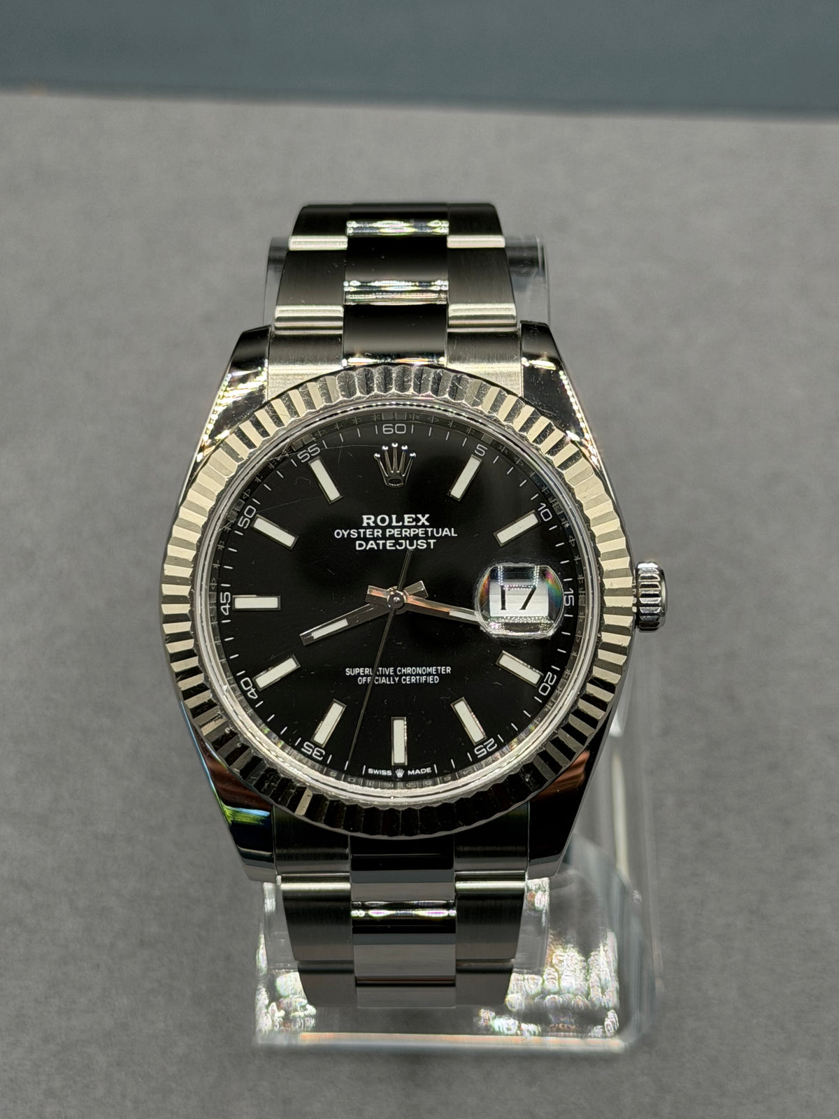 Rolex Datejust 41 Black Dial Fluted Bezel Oyster Bracelet – 126334