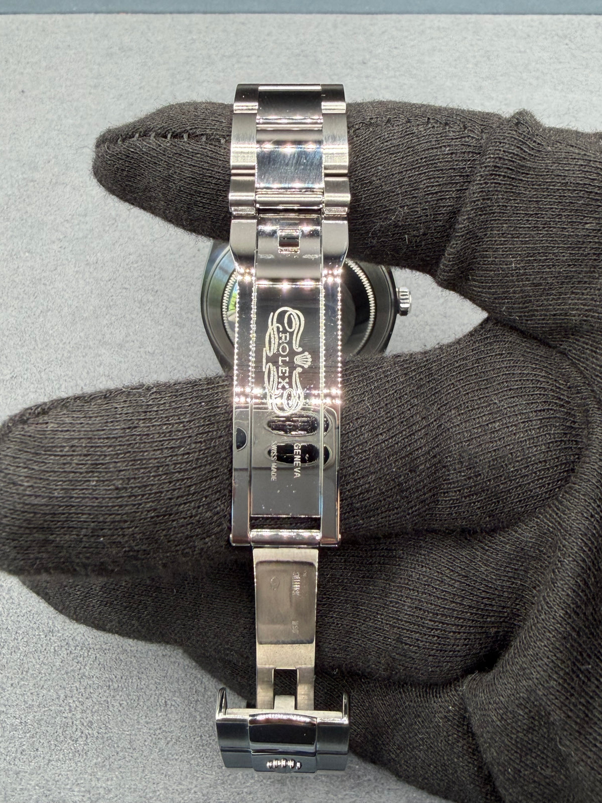Rolex Datejust 41 Black Dial Fluted Bezel Oyster Bracelet – 126334