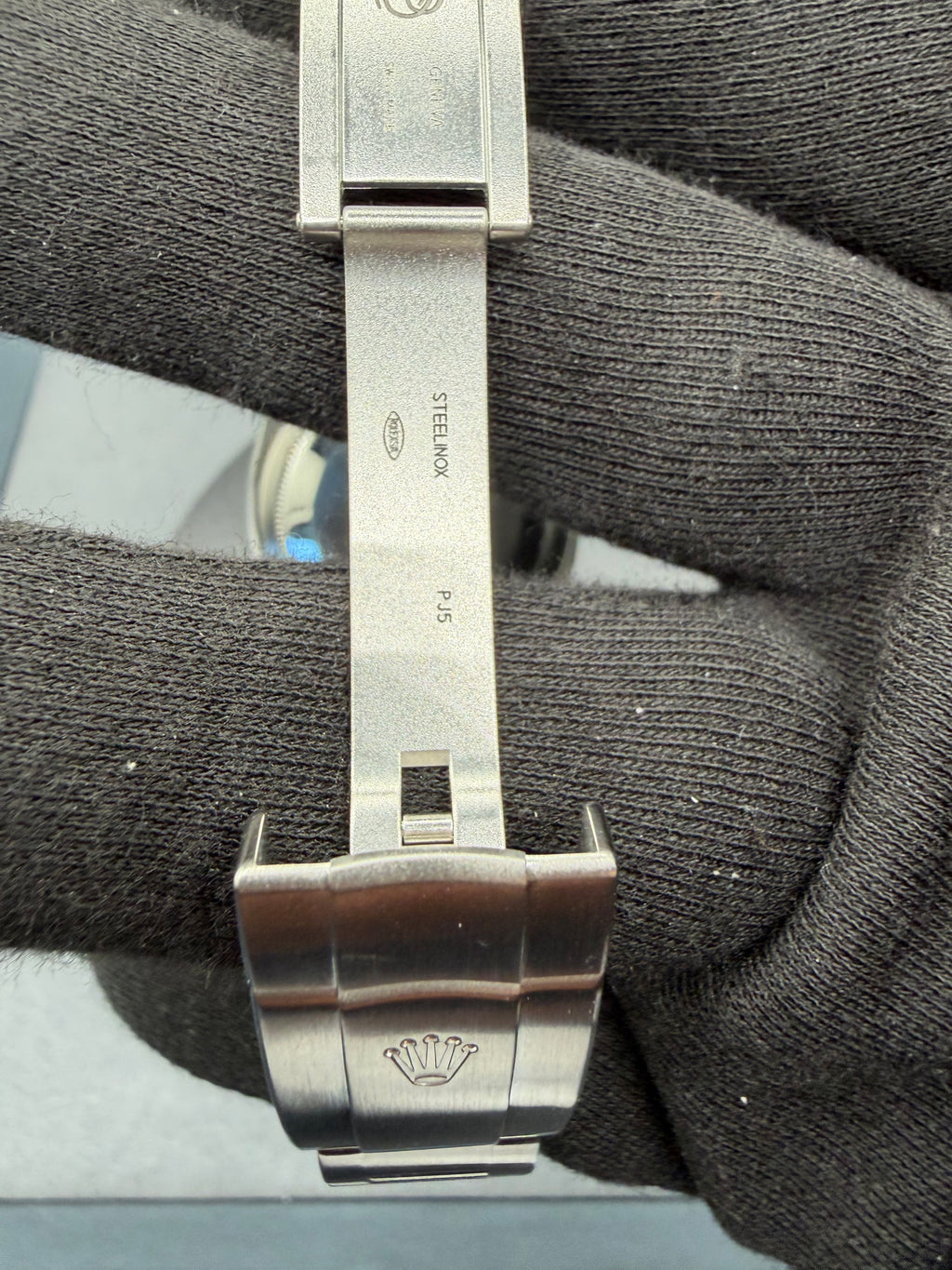 Rolex Oyster Perpetual 36mm Rare Black Concentric Dial – Ref. 116000 – Authenticated